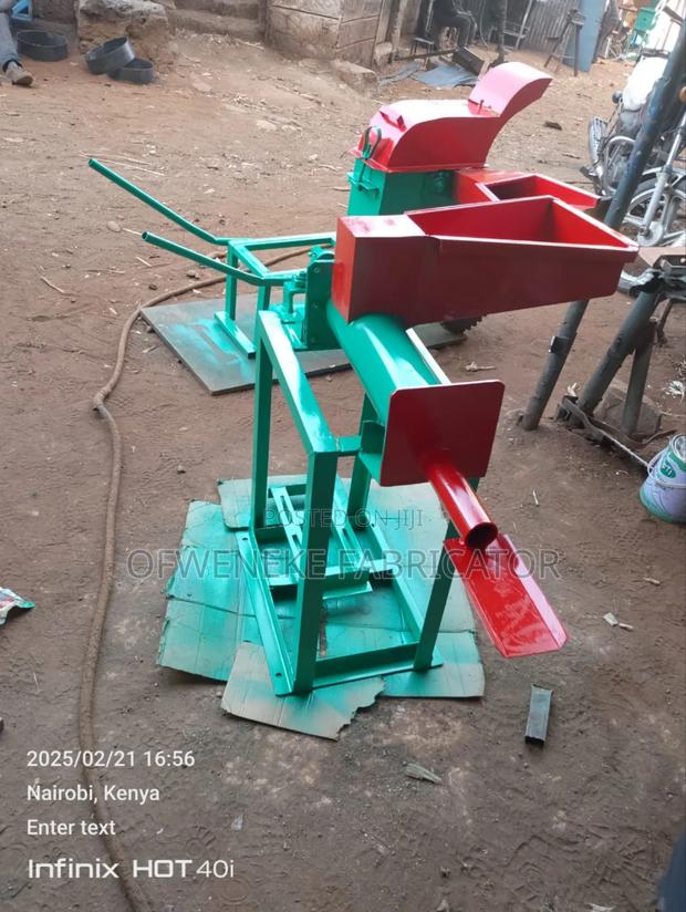 Charcoal Briquette Machine - thumbnail 3