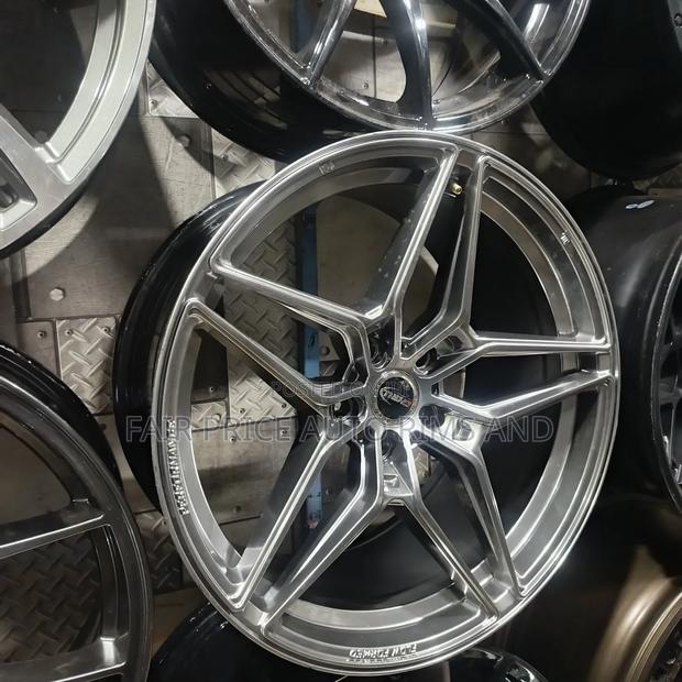 19/5/114.3 Semi Offset Rims - main view