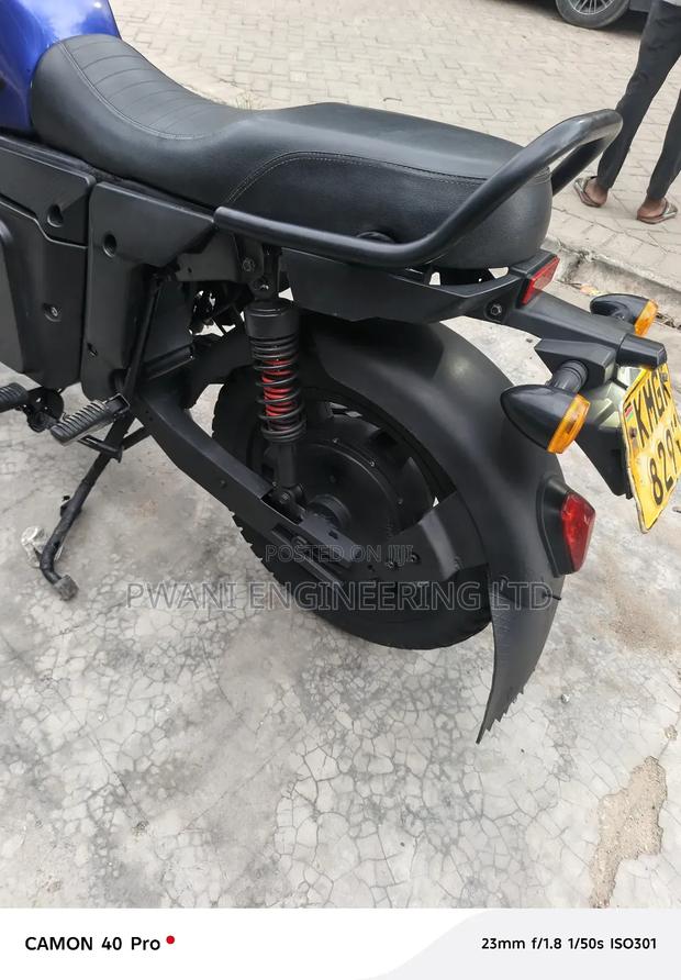 Motorcycle 2024 Blue - thumbnail 2