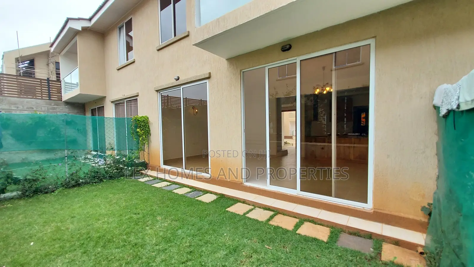 3bdrm Townhouse / Terrace in Gataka for rent