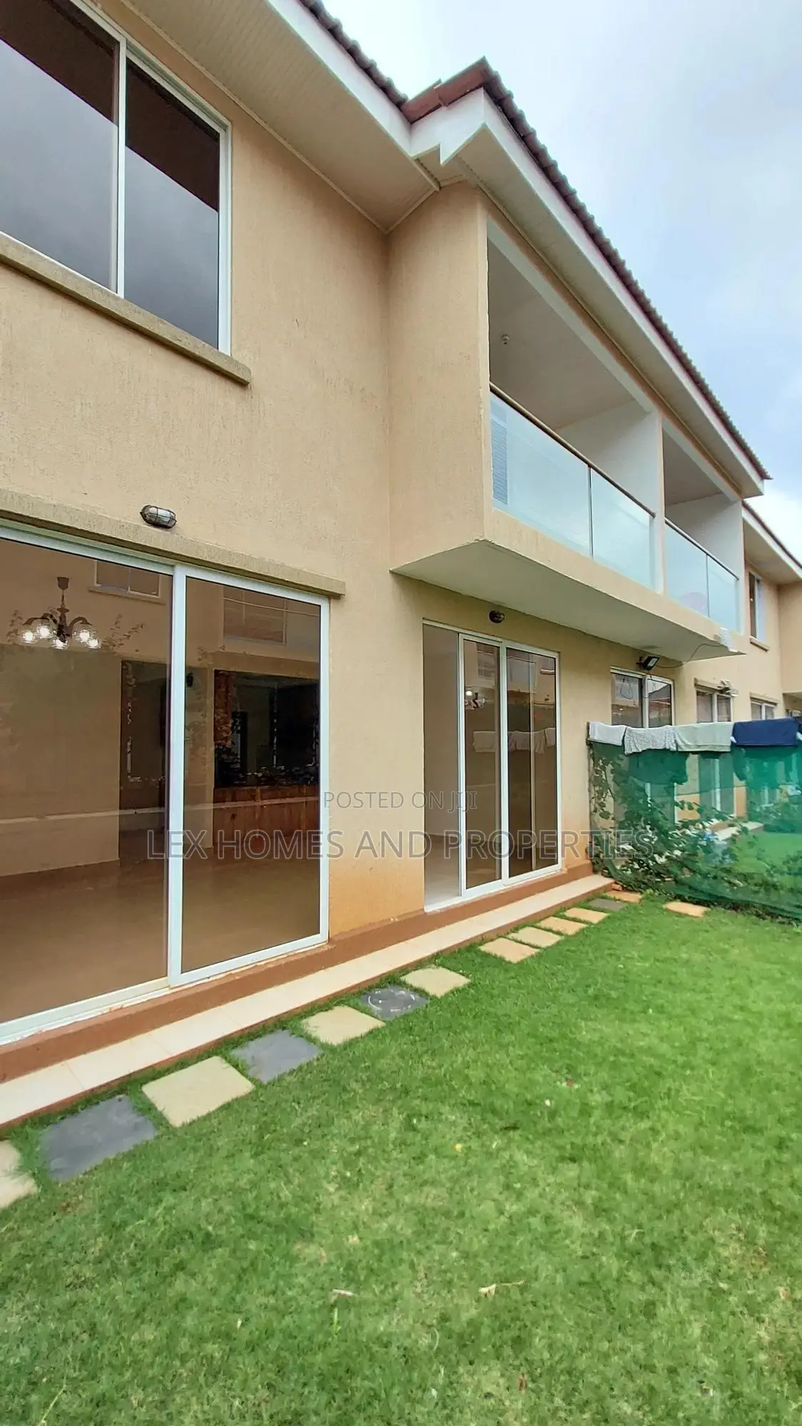 3bdrm Townhouse / Terrace in Gataka for rent
