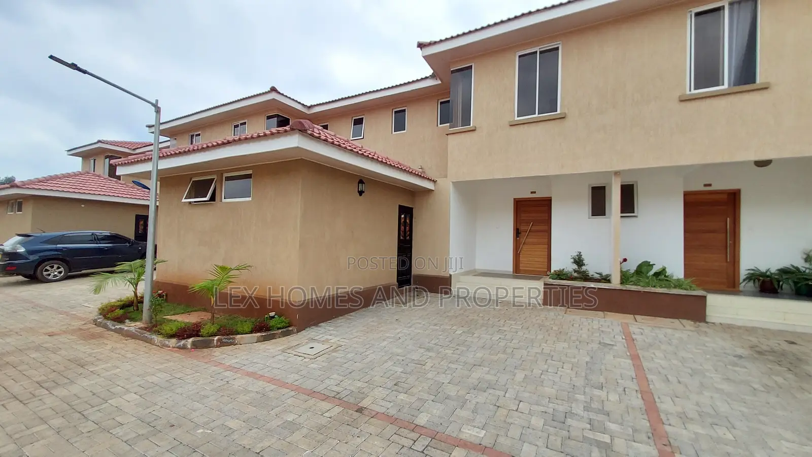 3bdrm Townhouse / Terrace in Gataka for rent