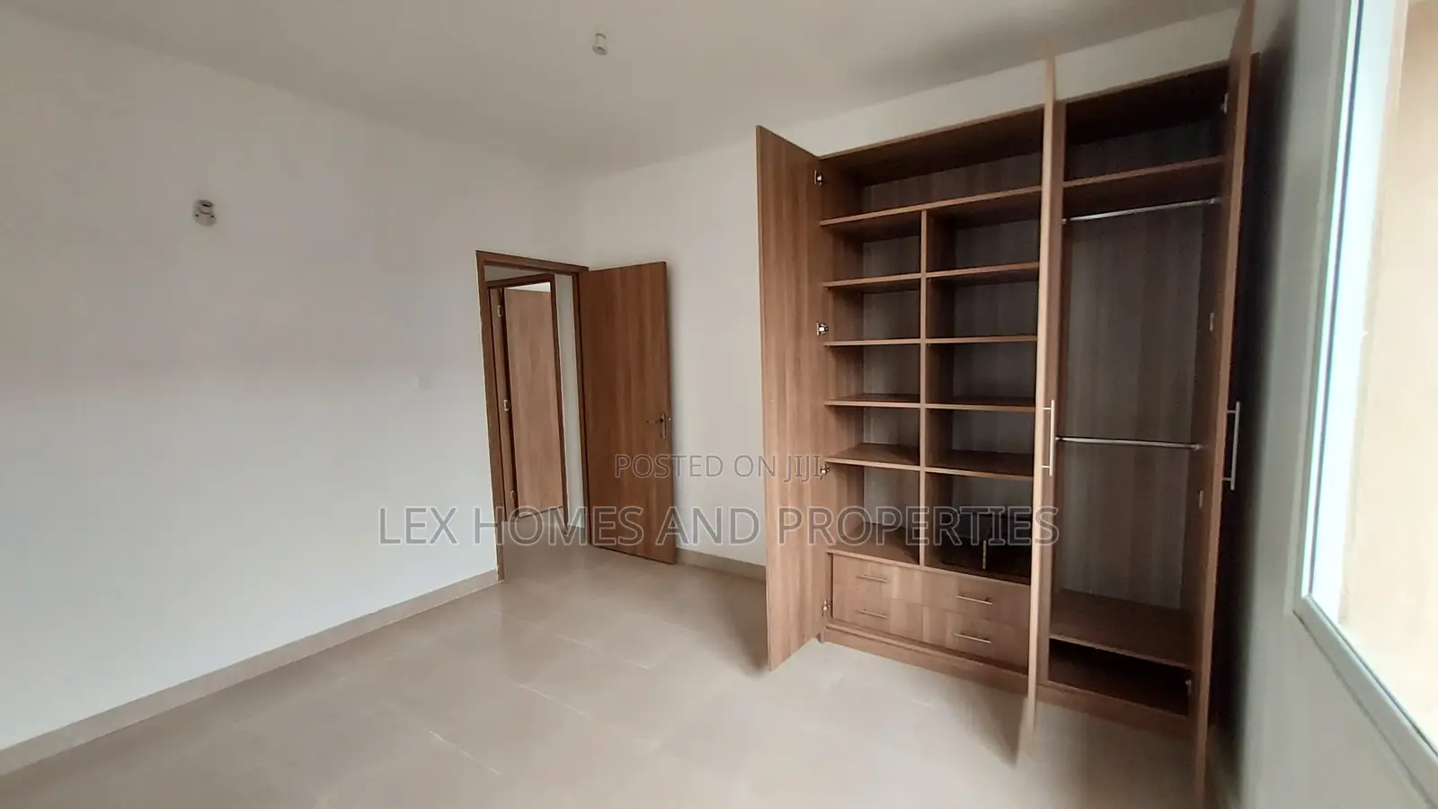 3bdrm Townhouse / Terrace in Gataka for rent