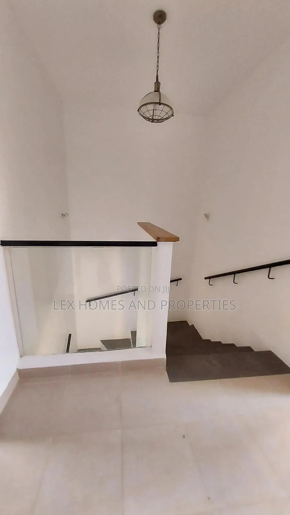 3bdrm Townhouse / Terrace in Gataka for rent