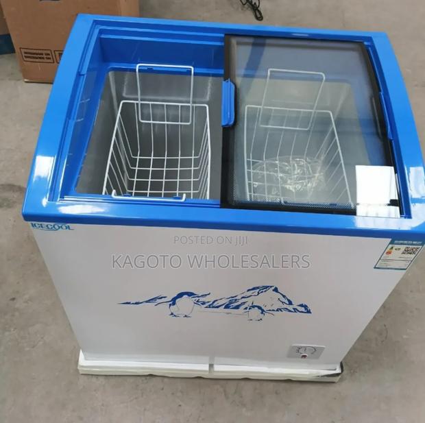 Icecool 159 Litres Display Chest Deep Freezer E159