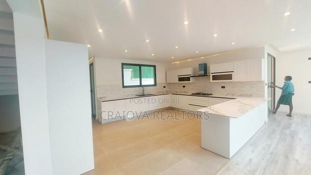 5bdrm Townhouse/Terrace in Lavington for sale - thumbnail 8