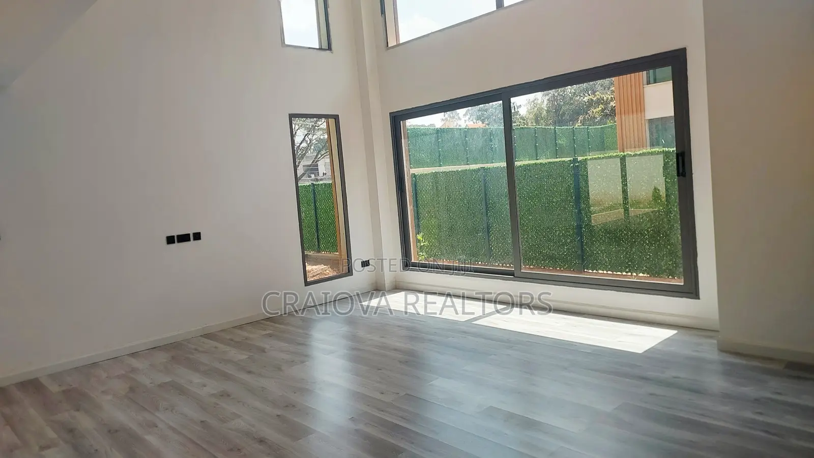 5bdrm Townhouse/Terrace in Lavington for sale