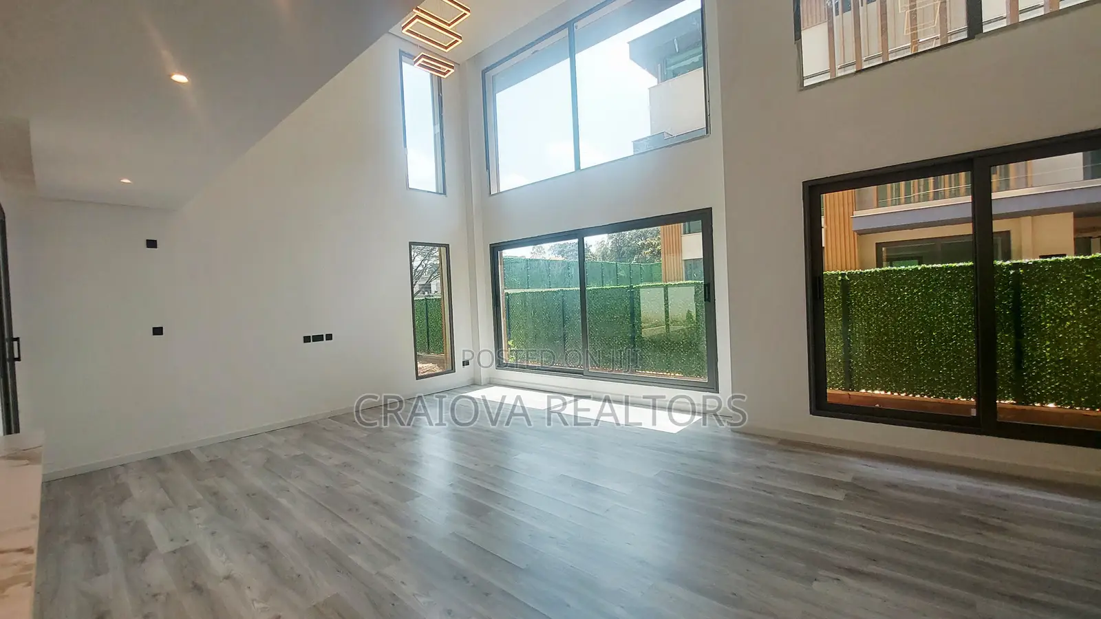 5bdrm Townhouse/Terrace in Lavington for sale