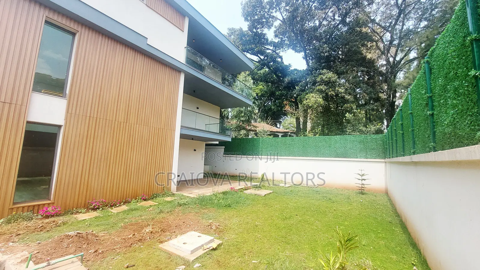 5bdrm Townhouse/Terrace in Lavington for sale
