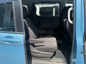 Honda Freed 2018 Blue