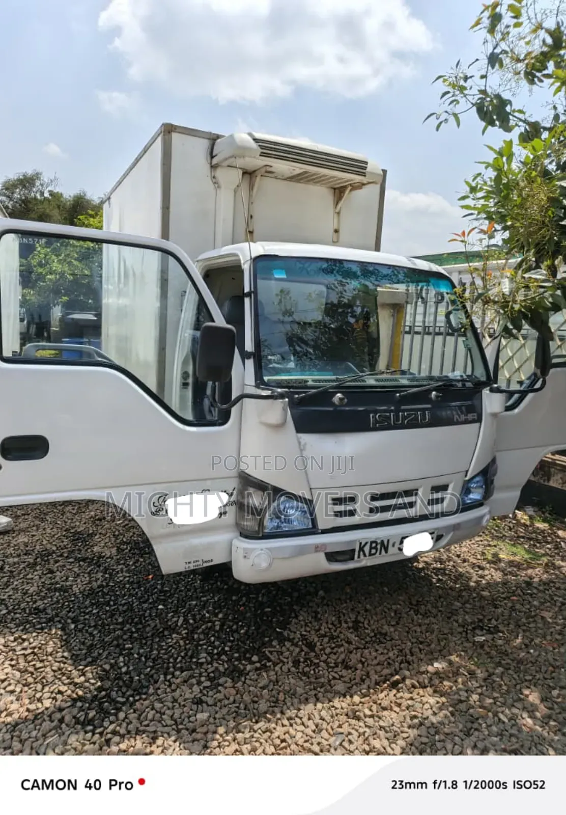Canter Refrigerated Truck Available for Transport