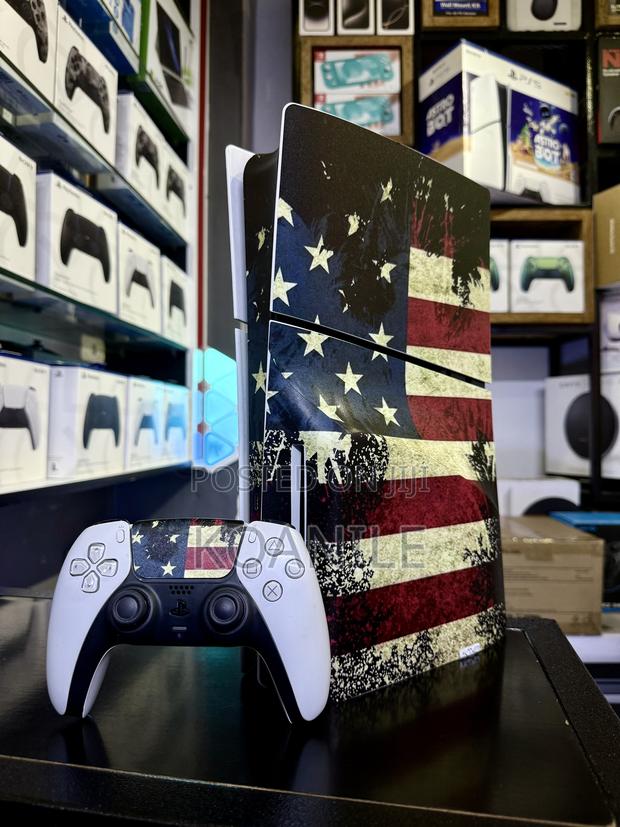 Customized Ps5 Slim (Slightly Used)