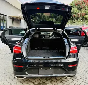 Mercedes-Benz GLC-Class 2018 Black