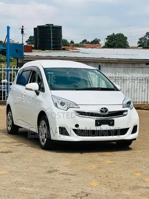 Toyota Ractis 2016 White
