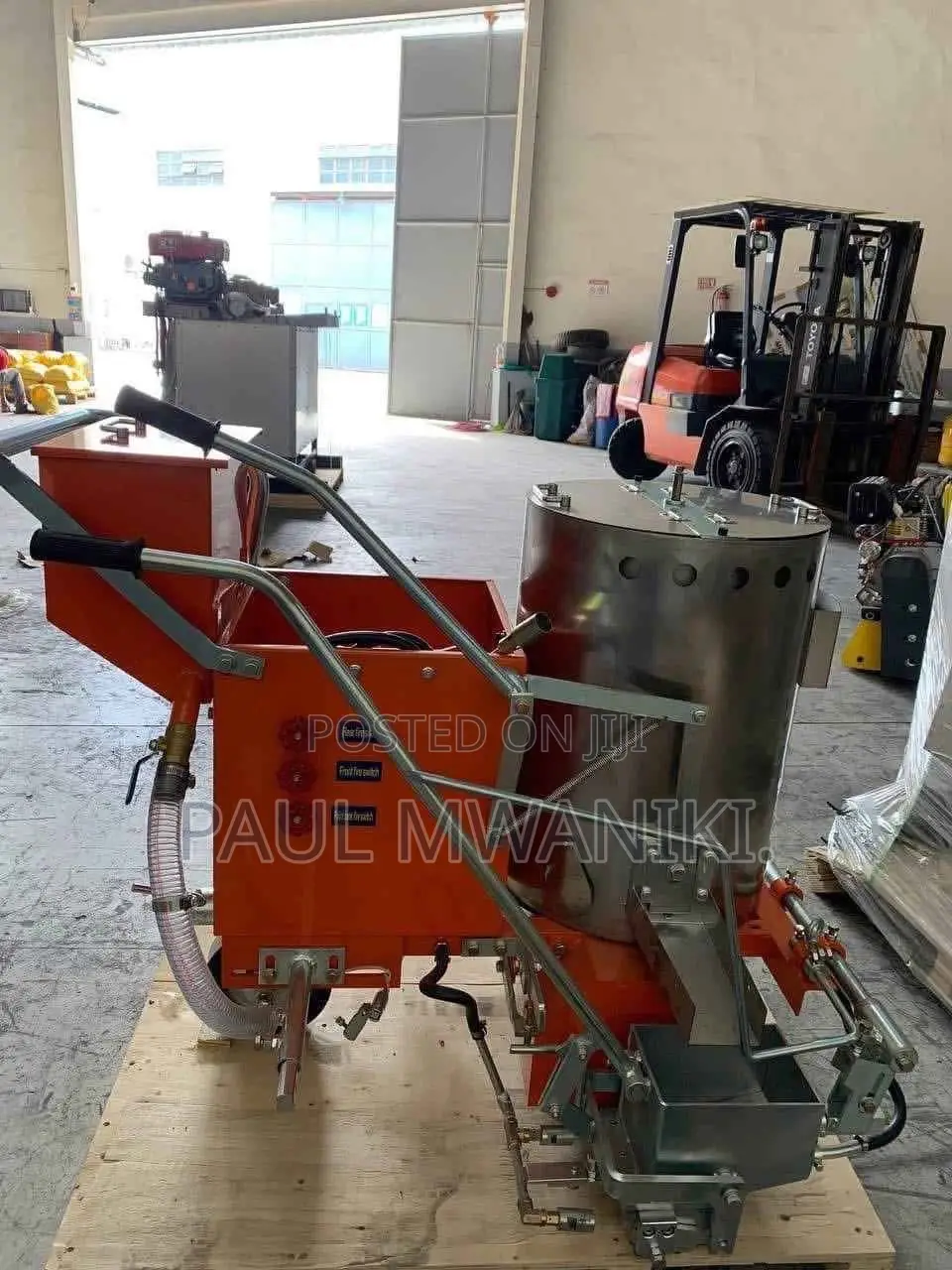 Road Marking Machine Applicator For Sale – Brand New