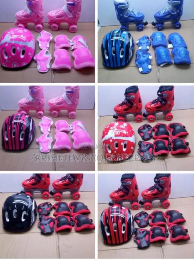 Quad Skate Shoes,
Soft Helmet
 Guard Full Set - main view