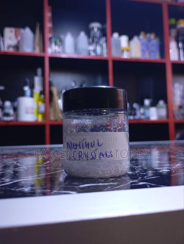 Menthol Crystals Natural - main view