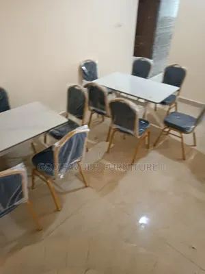Modern White Dining Table/Hotel Table Set With 6 Chairs Sw8k