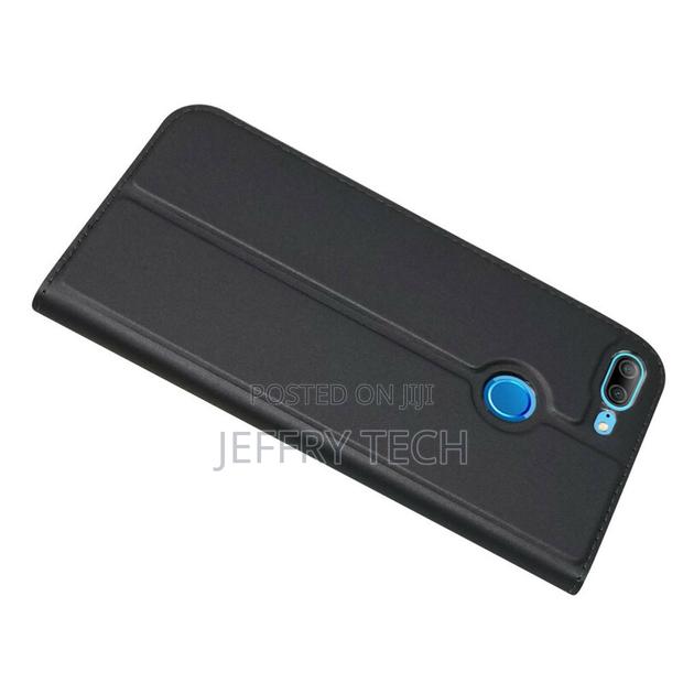 Honor 9 Lite Flip Cover Magnetic Clasp - thumbnail 3