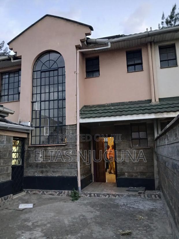 4bdrm Maisonette in Donholm Greenspan for rent