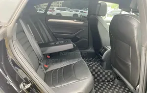 Volkswagen Arteon 2.0T SEL R-Line w/19 AWD 4MOTION 2019 Black