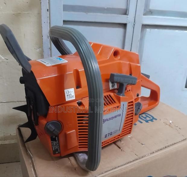 Powersaw Machine Husqvarna 272( Professional) - main view