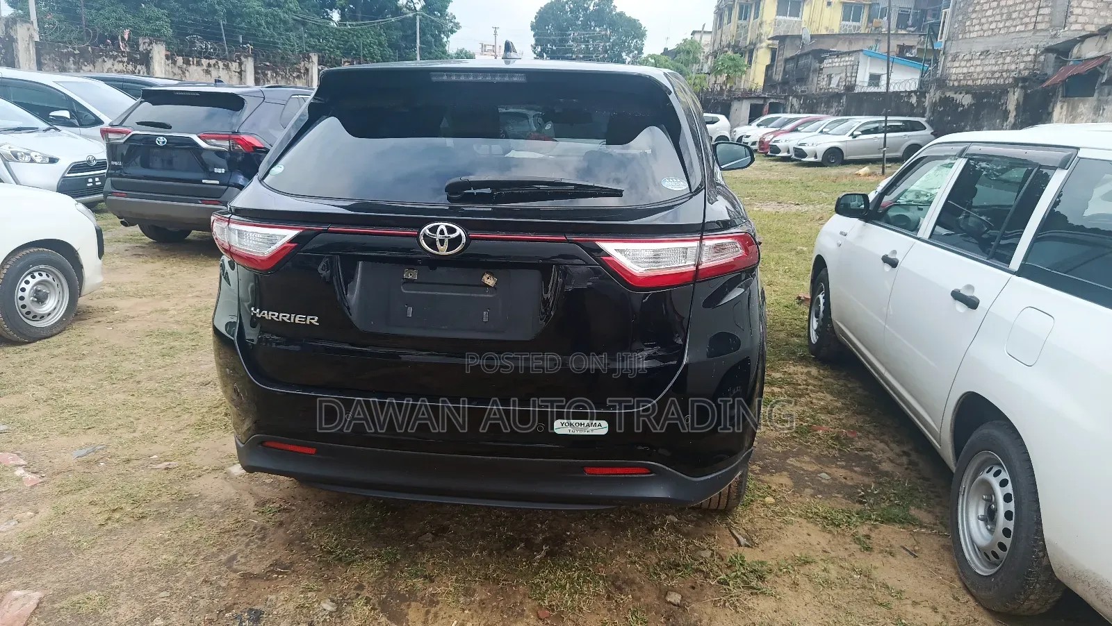 Toyota Harrier 2.0 2019 Black