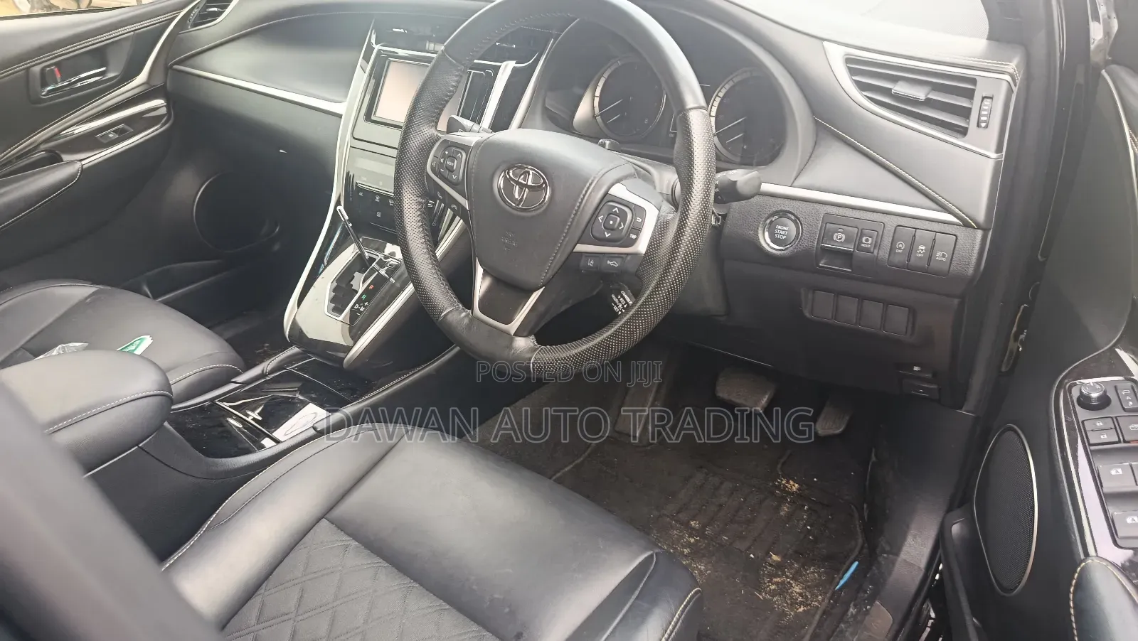 Toyota Harrier 2.0 2019 Black