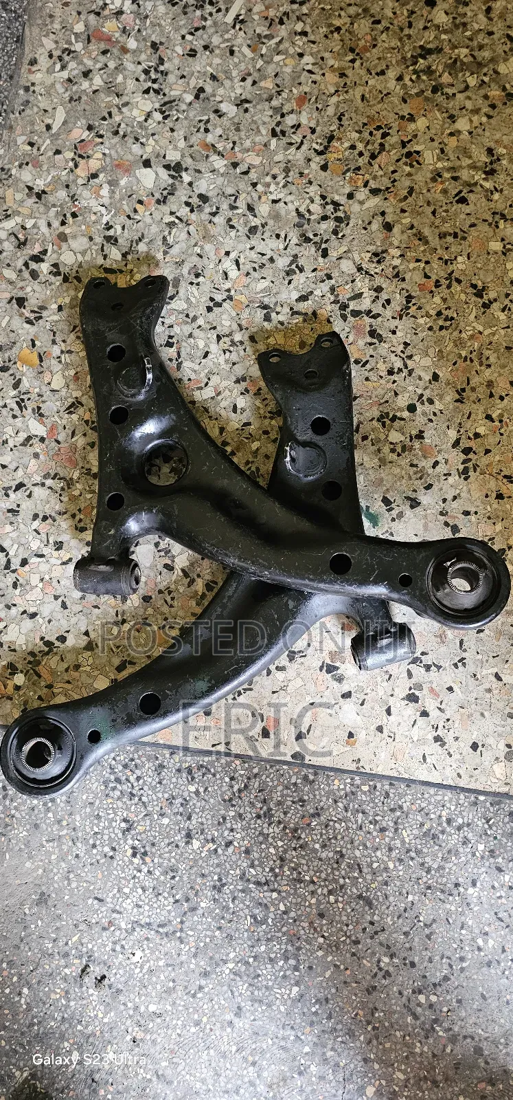 Toyota Carina/Premio Old Front Arms