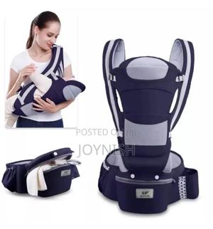 Hip Baby Carrier - thumbnail 2