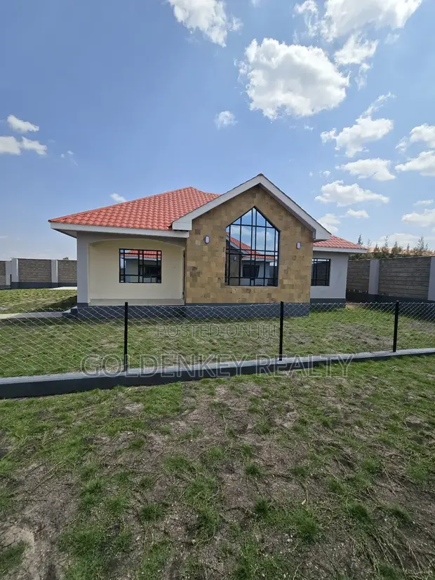 3bdrm Bungalow in Kitengela for sale