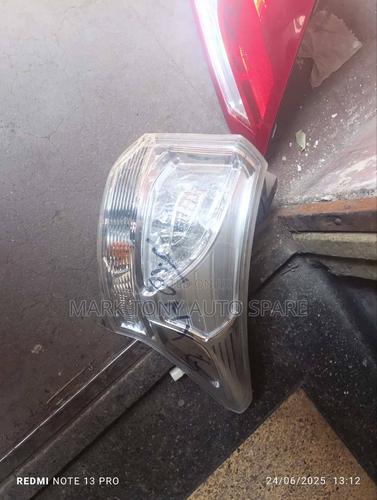 Mistubishi Outlander 2015 Clear Taillight