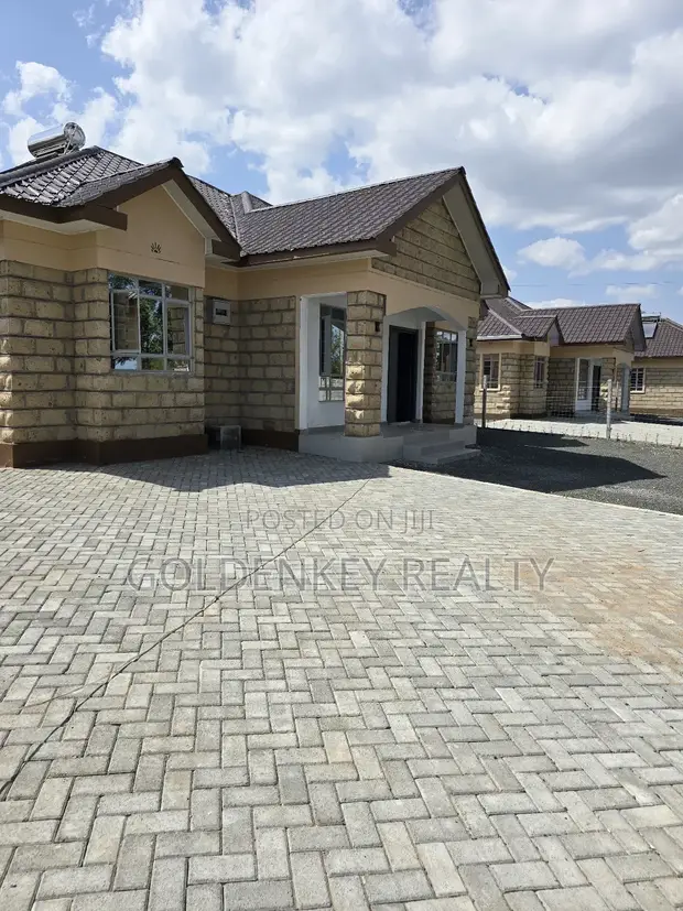 4bdrm Bungalow in Kitengela for sale