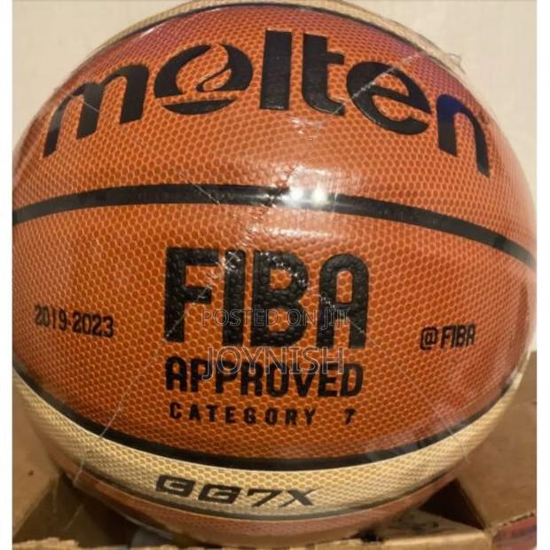 Molten Basketball Ball Gg7x