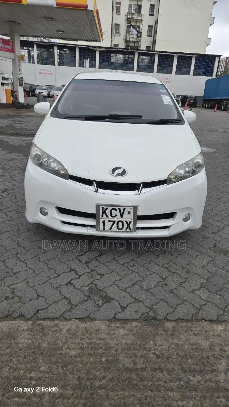 Toyota Wish 2013 White