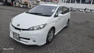 Toyota Wish 2013 White