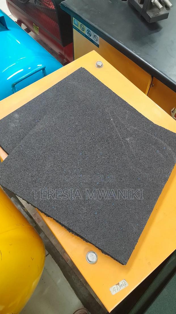 Blue  Fleck Rubber  Gym Flooring  1m × 1m ×15mm - thumbnail 4