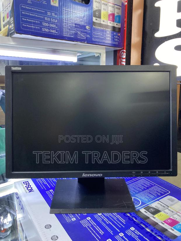 Lenovo Hd 19” Display – TFT Monitor With Vga Port