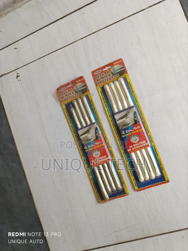 Rubber Bumper Corner Pads / 4pcs Universal Fit Set - main view