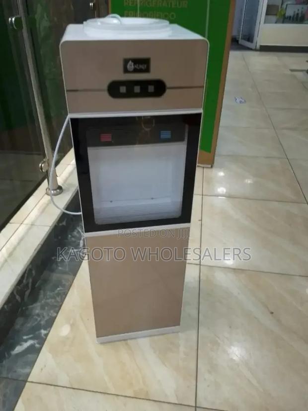 Hot and Normal Water Dispenser Nunix With Cups Cabinet