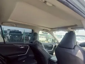 Toyota RAV4 Adventure 2019