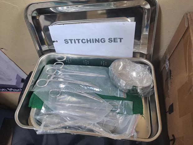 Surgical Stitching Set