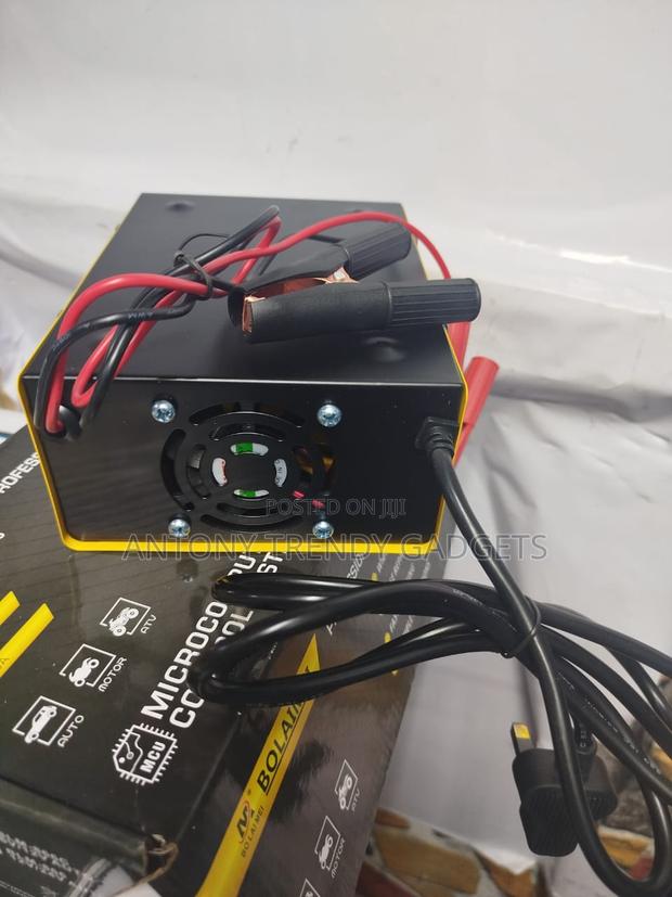 12v/24v Battery Charger – Fast Charge For Cars & Bikes
