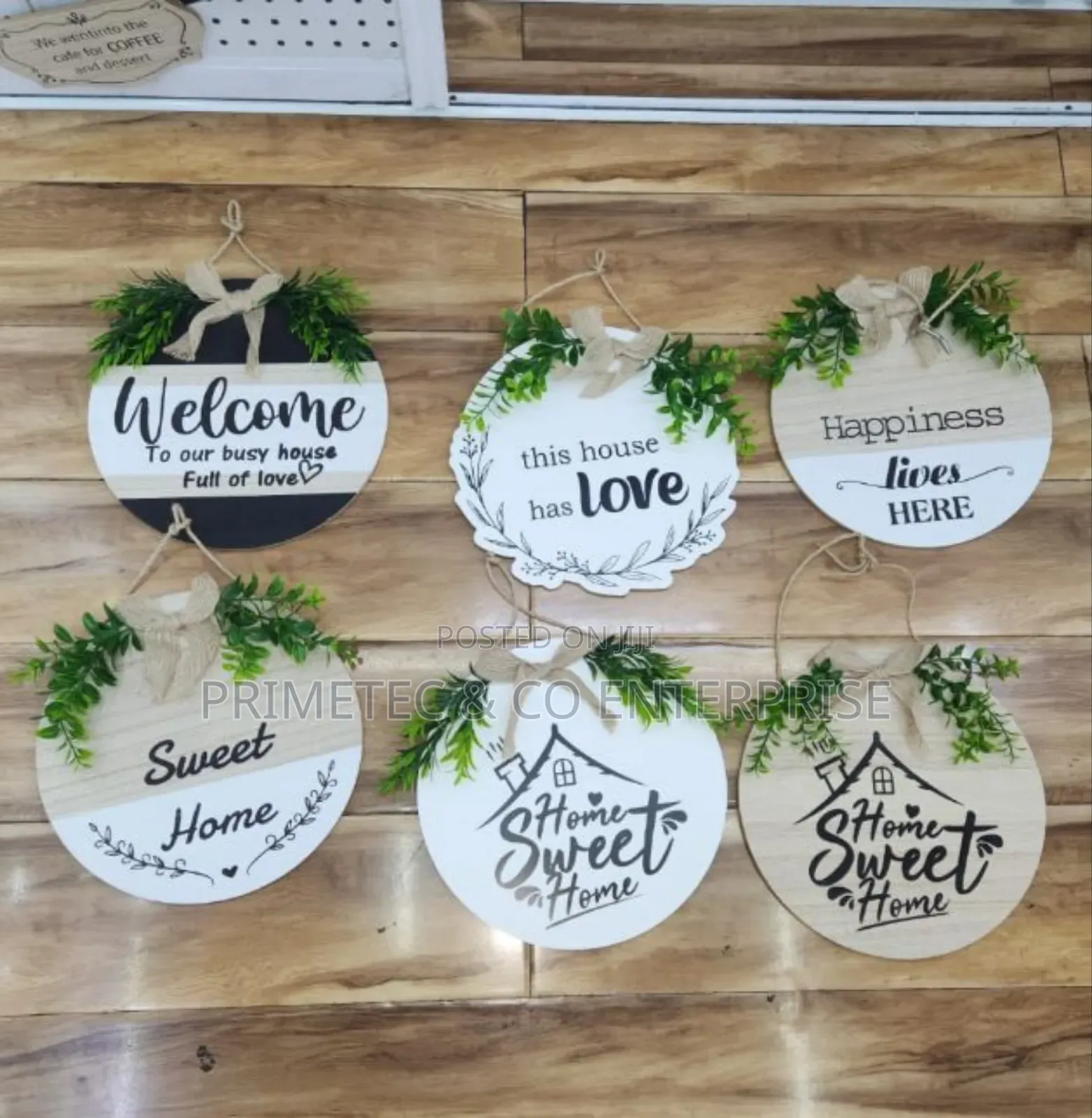 Decorative Wall Hanging 30cm Diameter