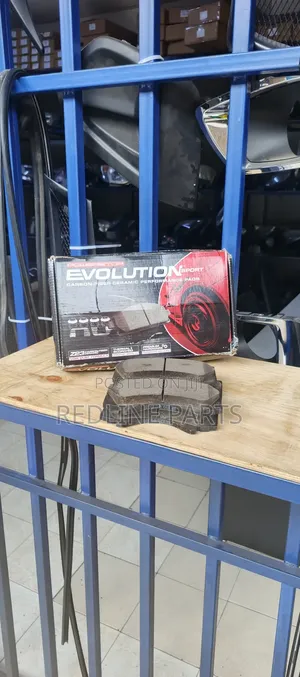 Toyotaland Cruiser Front Brake Pads Lc200/Lx570