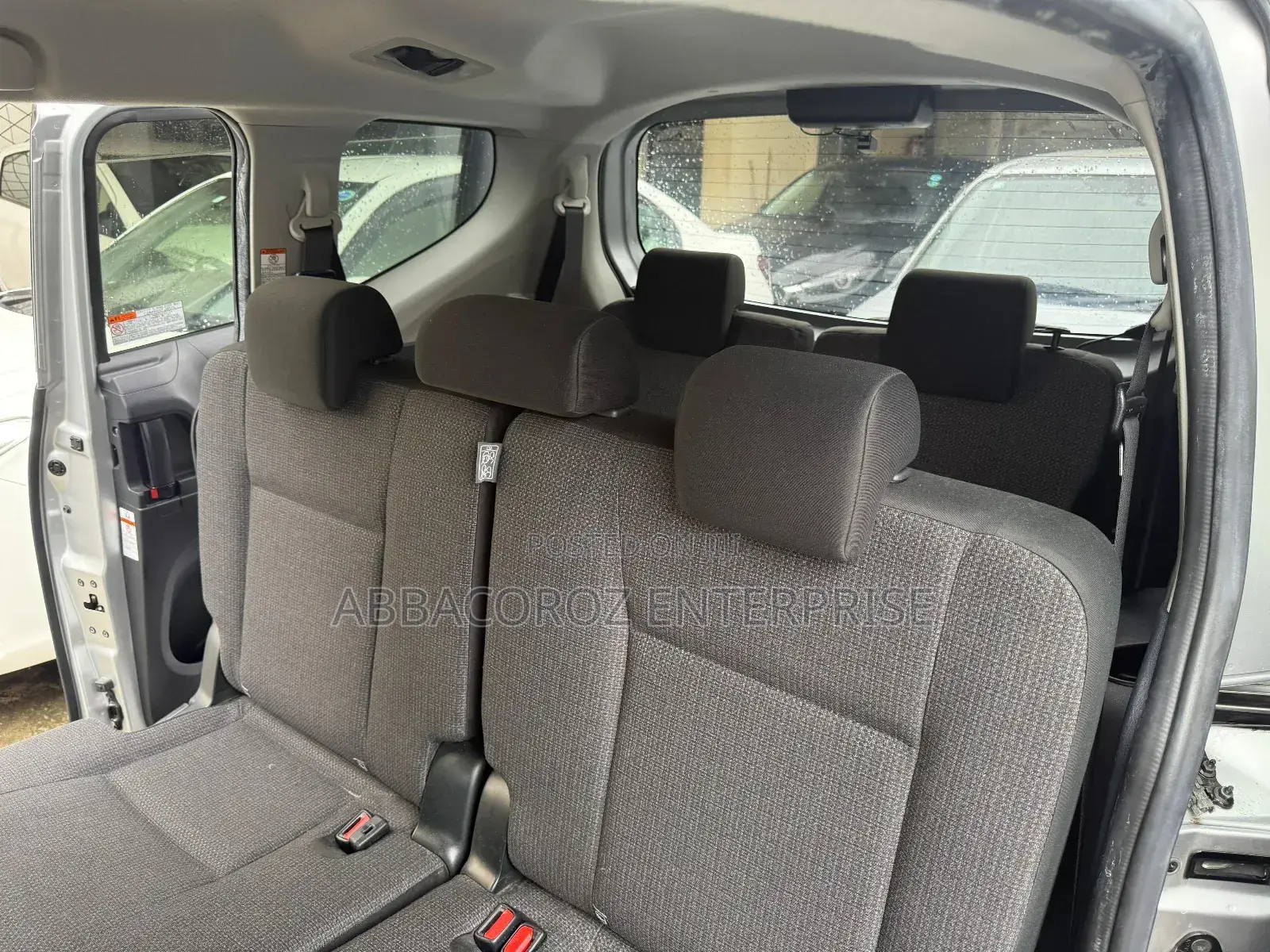 Toyota Sienta 1.5 Hybrid FWD (6-seater) 2019 Silver