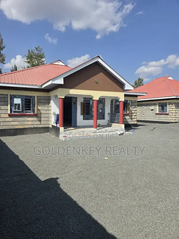 3bdrm Bungalow in Kitengela for sale