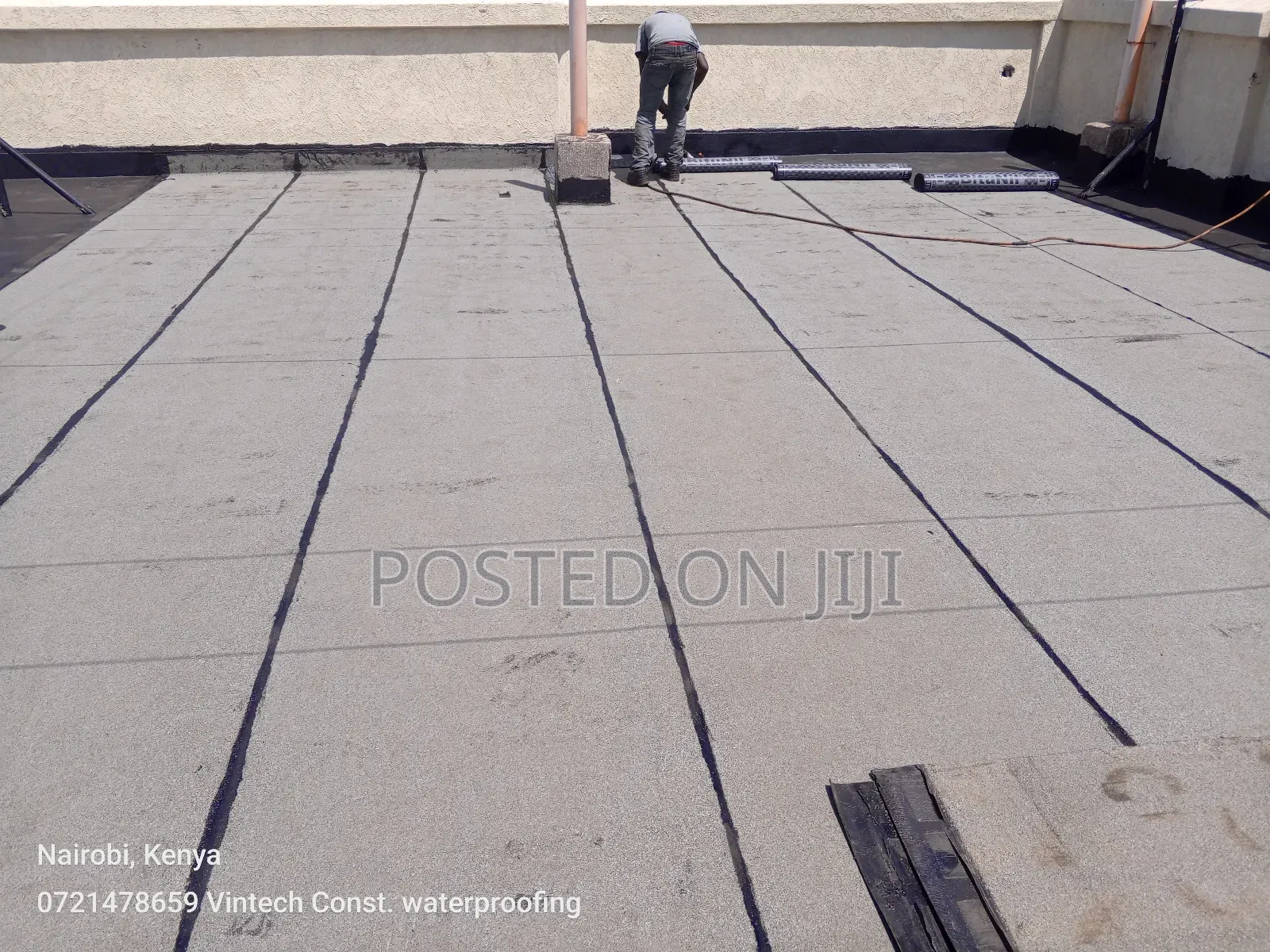 Flat Roof Waterproofing Technician.