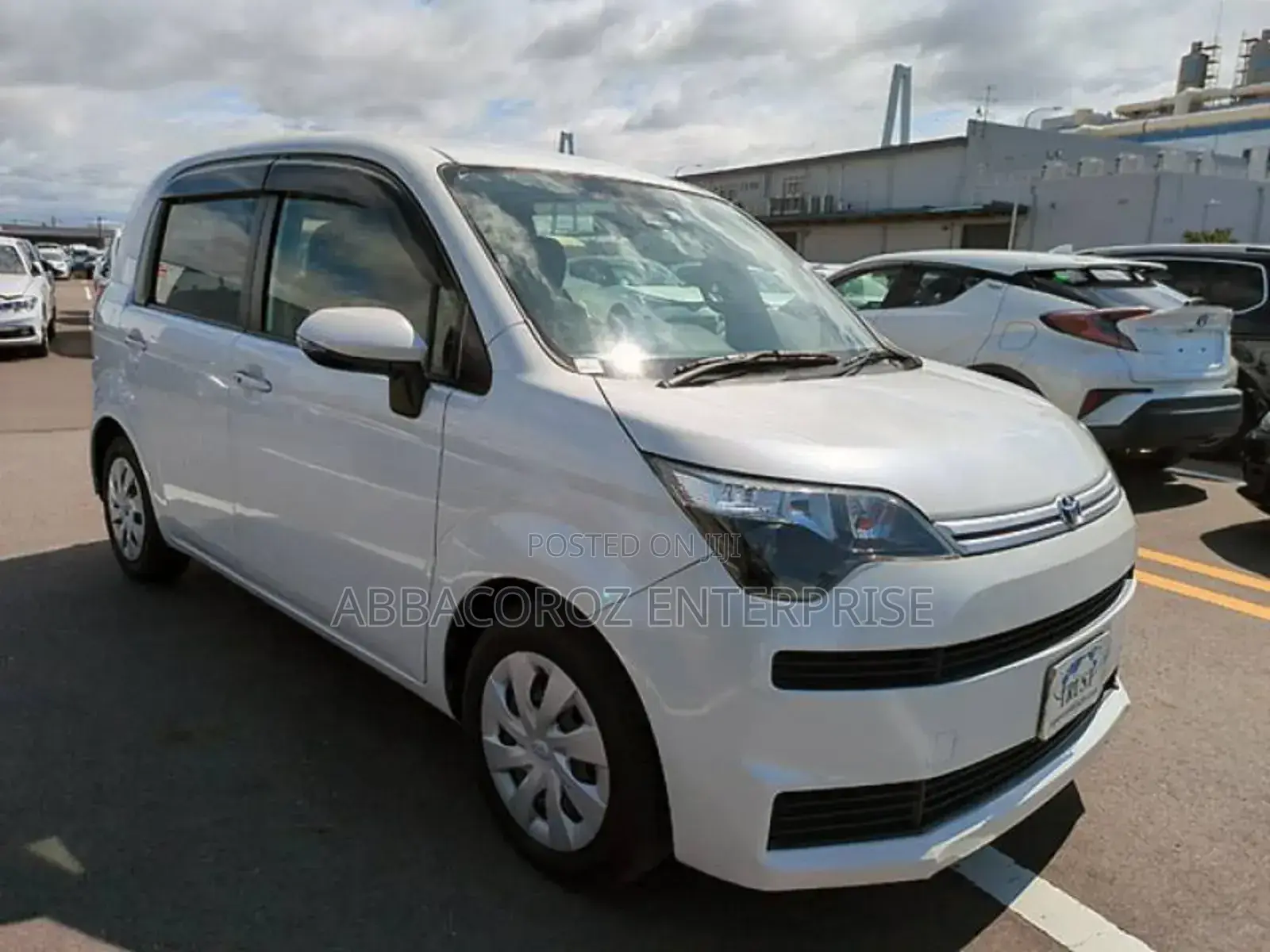Toyota Spade 1.5 2018 White