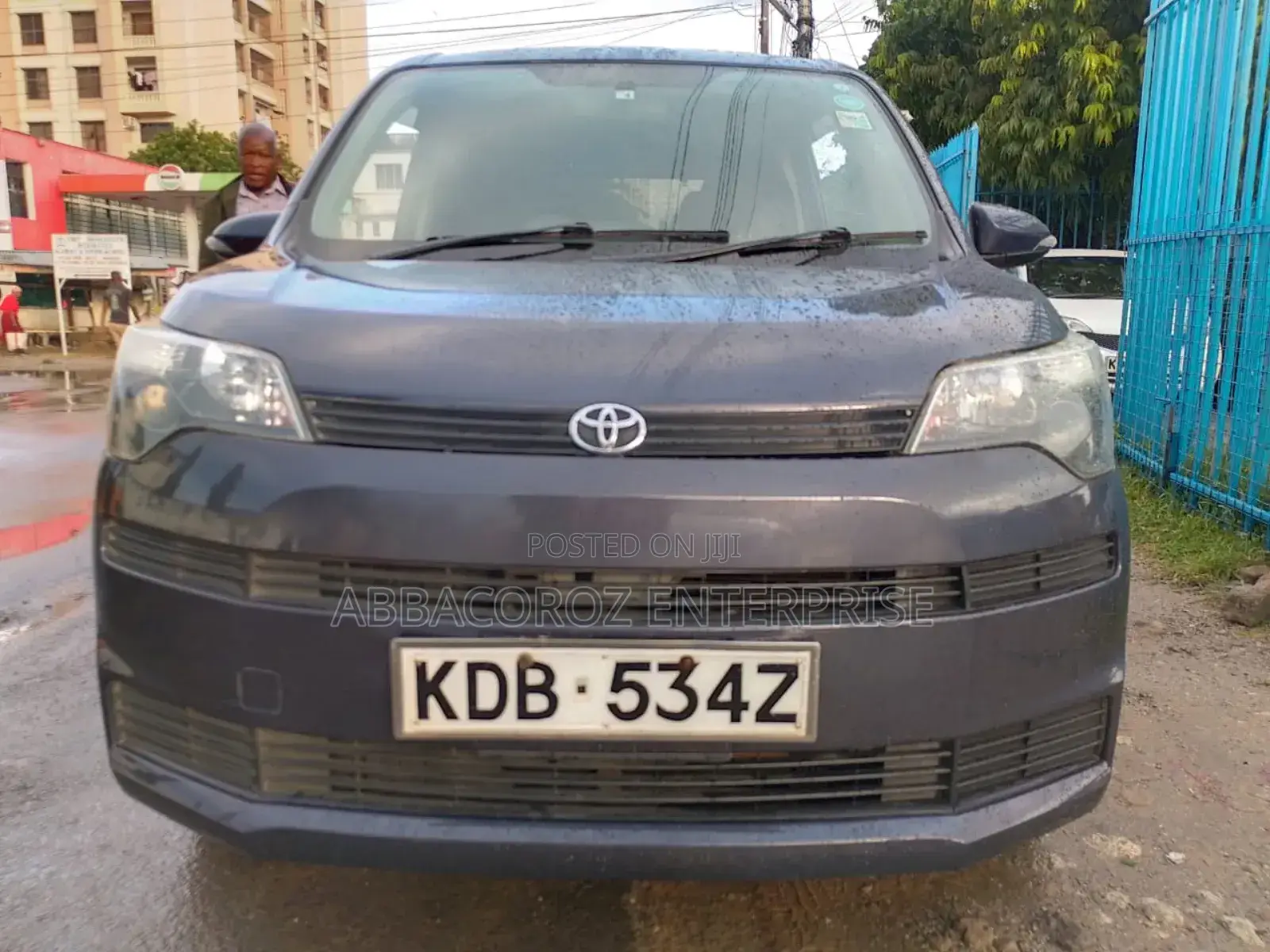 Toyota Spade 2014 Purple